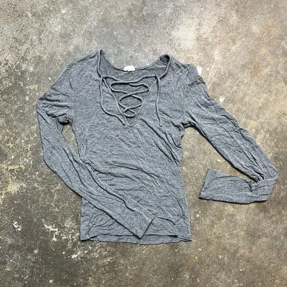 Garage Small T-shirt - Picture 1 of 2